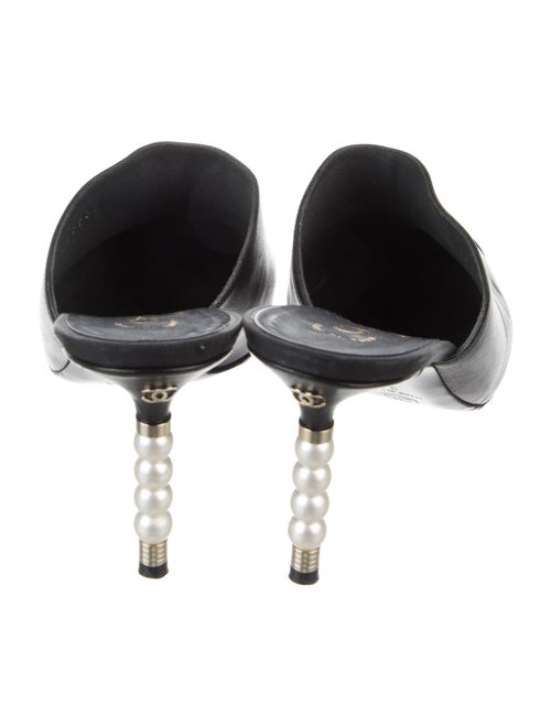 Chanel 2020 Interlocking CC Logo Mules