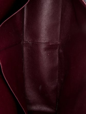 Chanel Classic Maxi Double Flap Bag