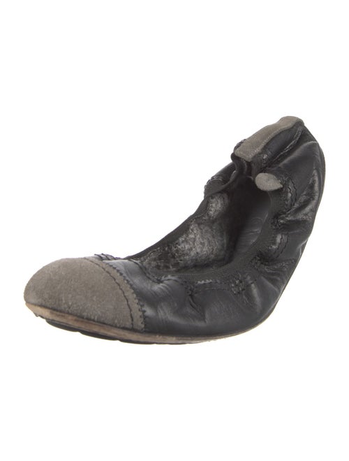 Chanel Interlocking CC Logo Leather Ballet Flats