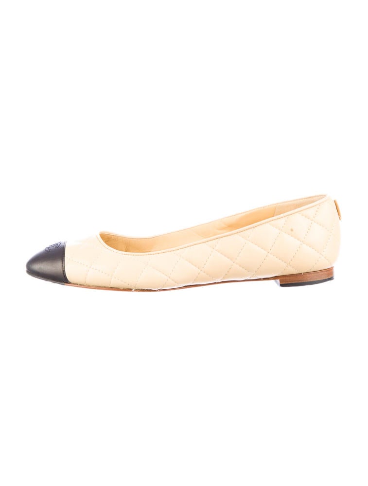 Chanel Quilted Flats