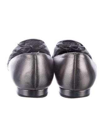 Chanel Interlocking CC Logo Leather Ballet Flats