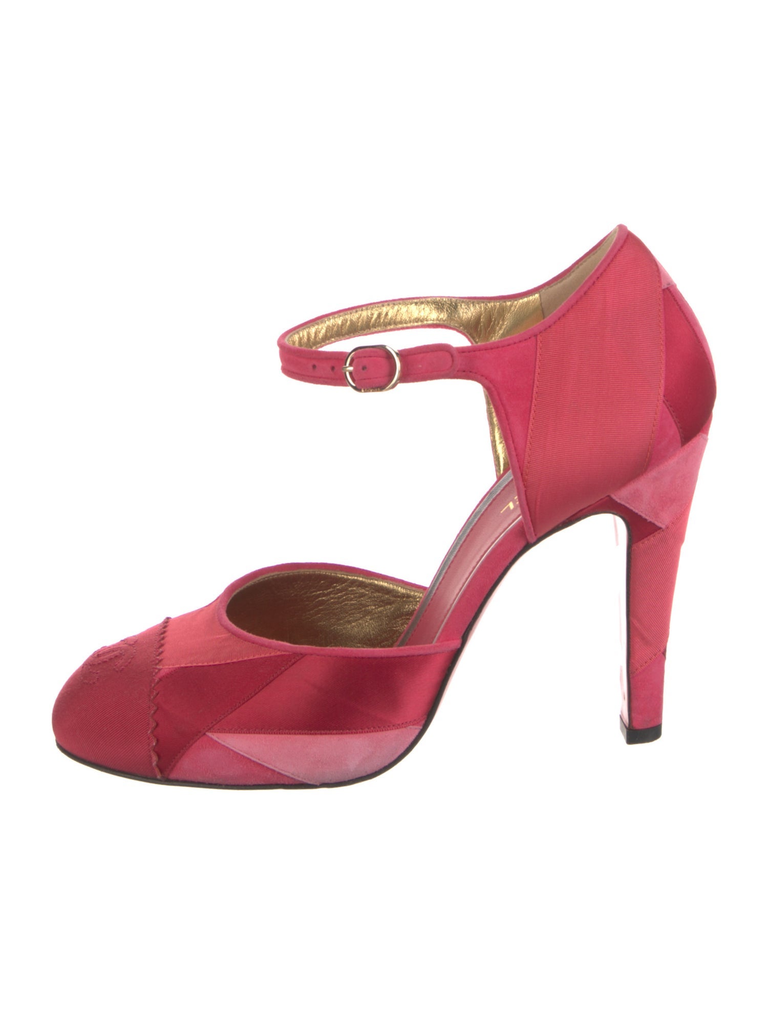 Chanel 2017 Interlocking CC Logo D'Orsay Pumps