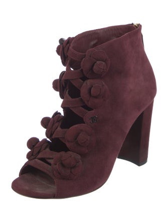 Chanel 2017 Interlocking CC Logo Lace-Up Boots