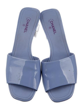 Chanel 2022 Interlocking CC Logo Slides