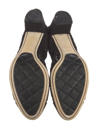 Chanel Interlocking CC Logo Mesh Accents Slingback Pumps