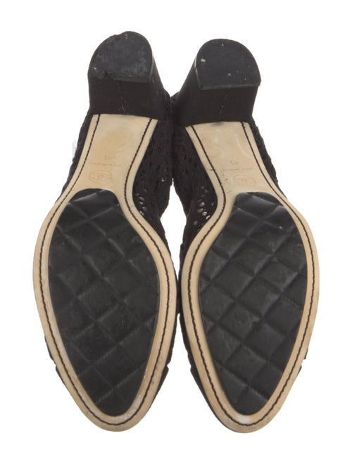 Chanel Interlocking CC Logo Mesh Accents Slingback Pumps