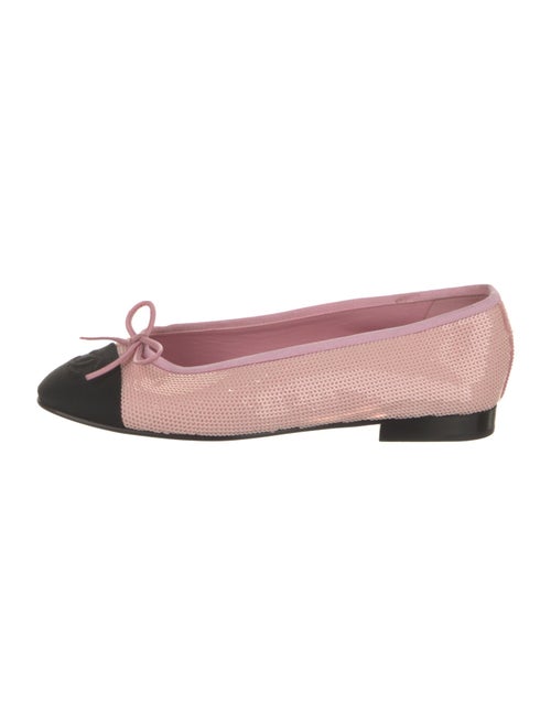 Chanel 2024 Interlocking CC Logo Ballet Flats