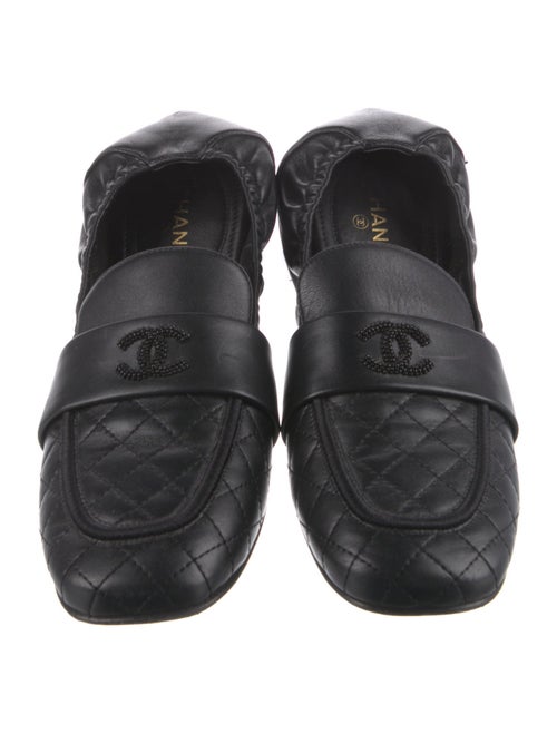 Chanel 2019 Interlocking CC Logo Loafers