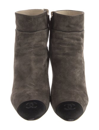 Chanel 2019 Interlocking CC Logo Boots