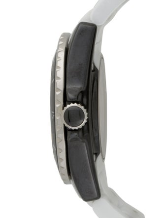 Chanel J12 Paradoxe Watch