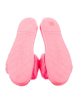 Chanel 2022 Interlocking CC Logo Slides