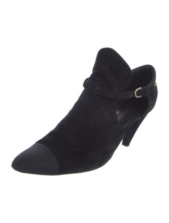 Chanel Interlocking CC Logo Suede Boots