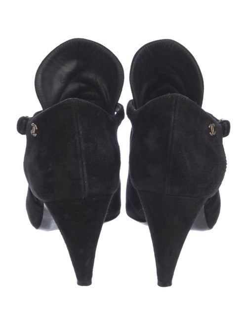 Chanel Interlocking CC Logo Suede Boots