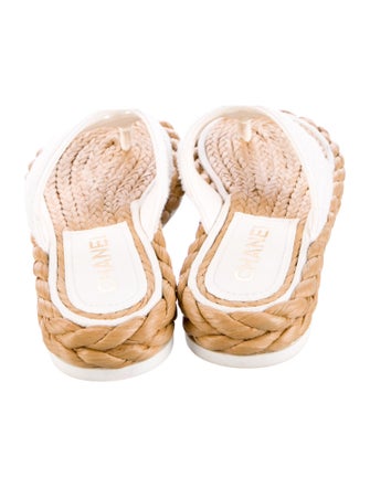 Chanel 2022 Interlocking CC Logo Espadrilles