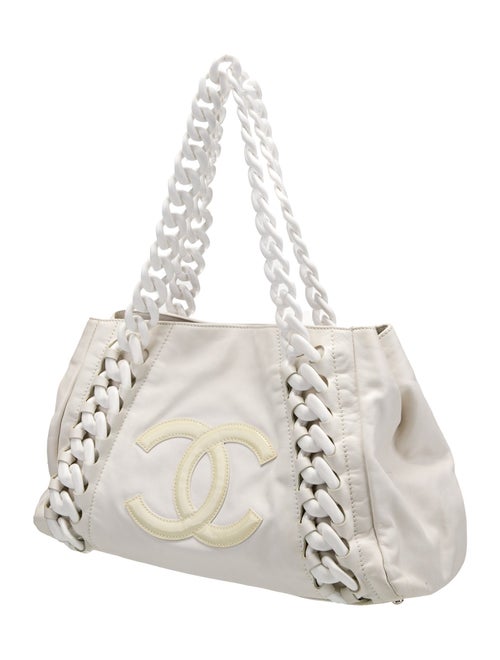Chanel Modern Chain E/W Tote