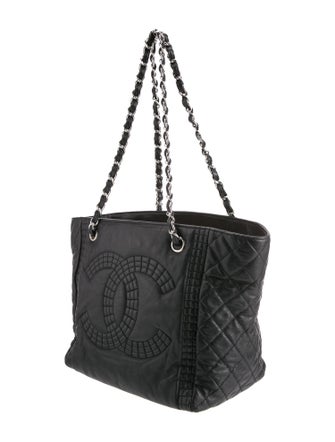 Chanel Paris-Bombay Coco Bengal Tote