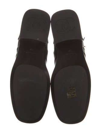 Chanel 2022 Interlocking CC Logo Moto Boots