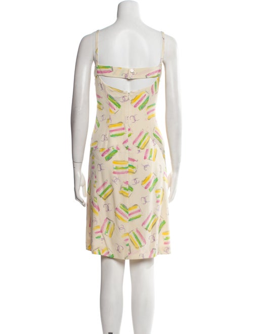 Chanel 2004 Knee-Length Dress