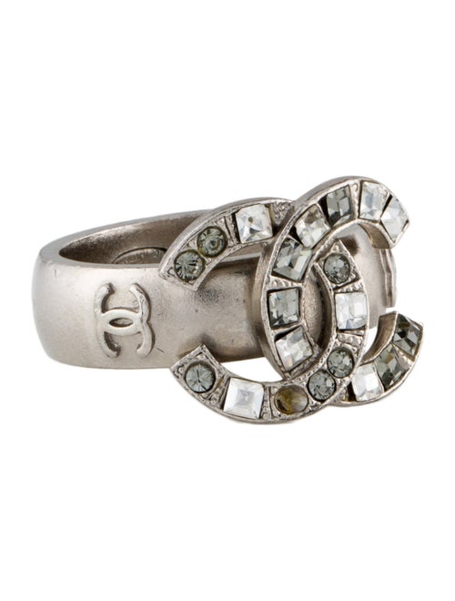 Chanel Strass CC Cocktail Ring