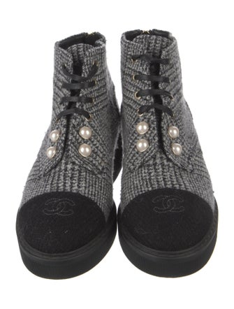 Chanel 2020 Interlocking CC Logo Combat Boots