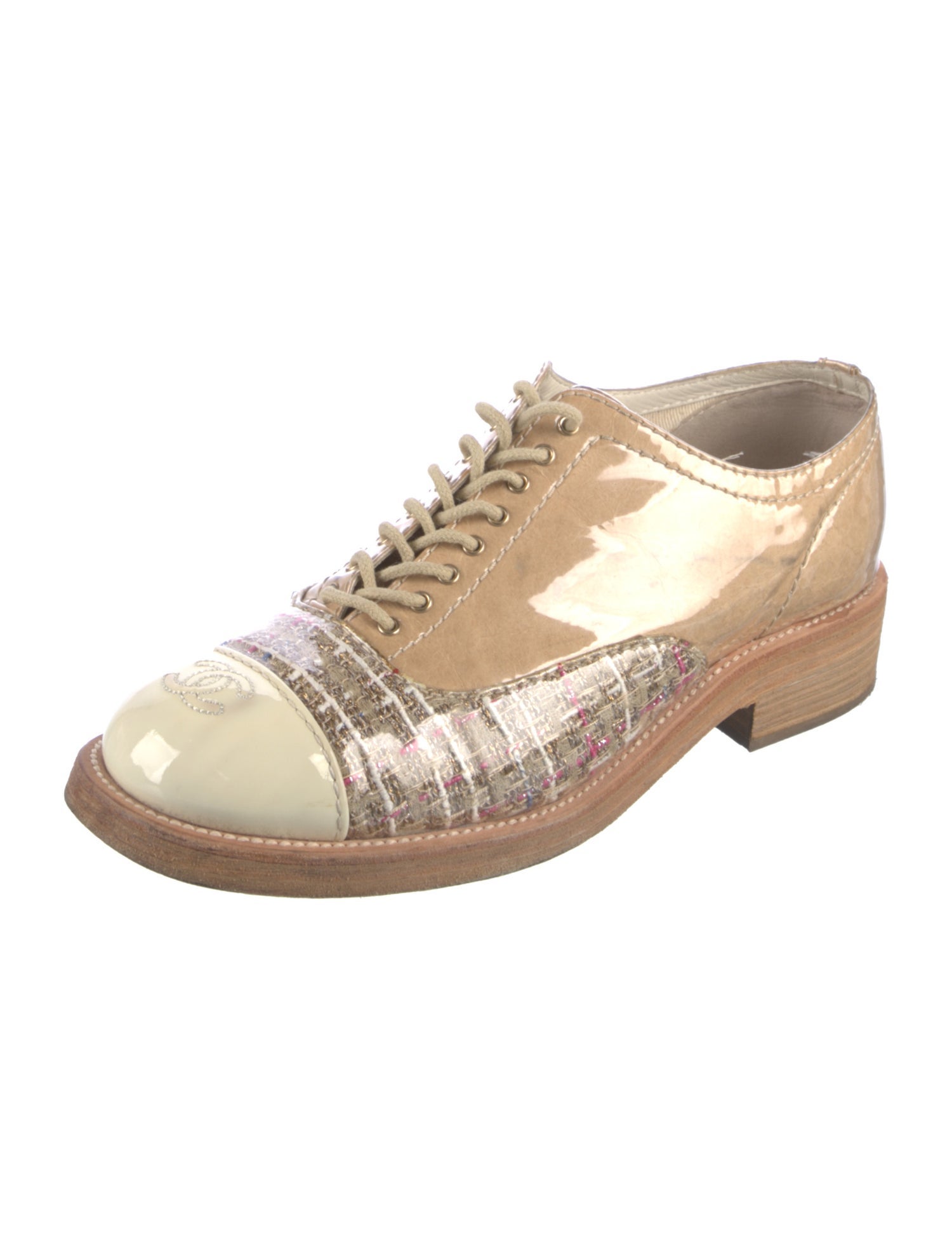 Chanel 2017 Interlocking CC Logo Oxfords