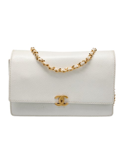 Chanel Classic Wallet on Chain