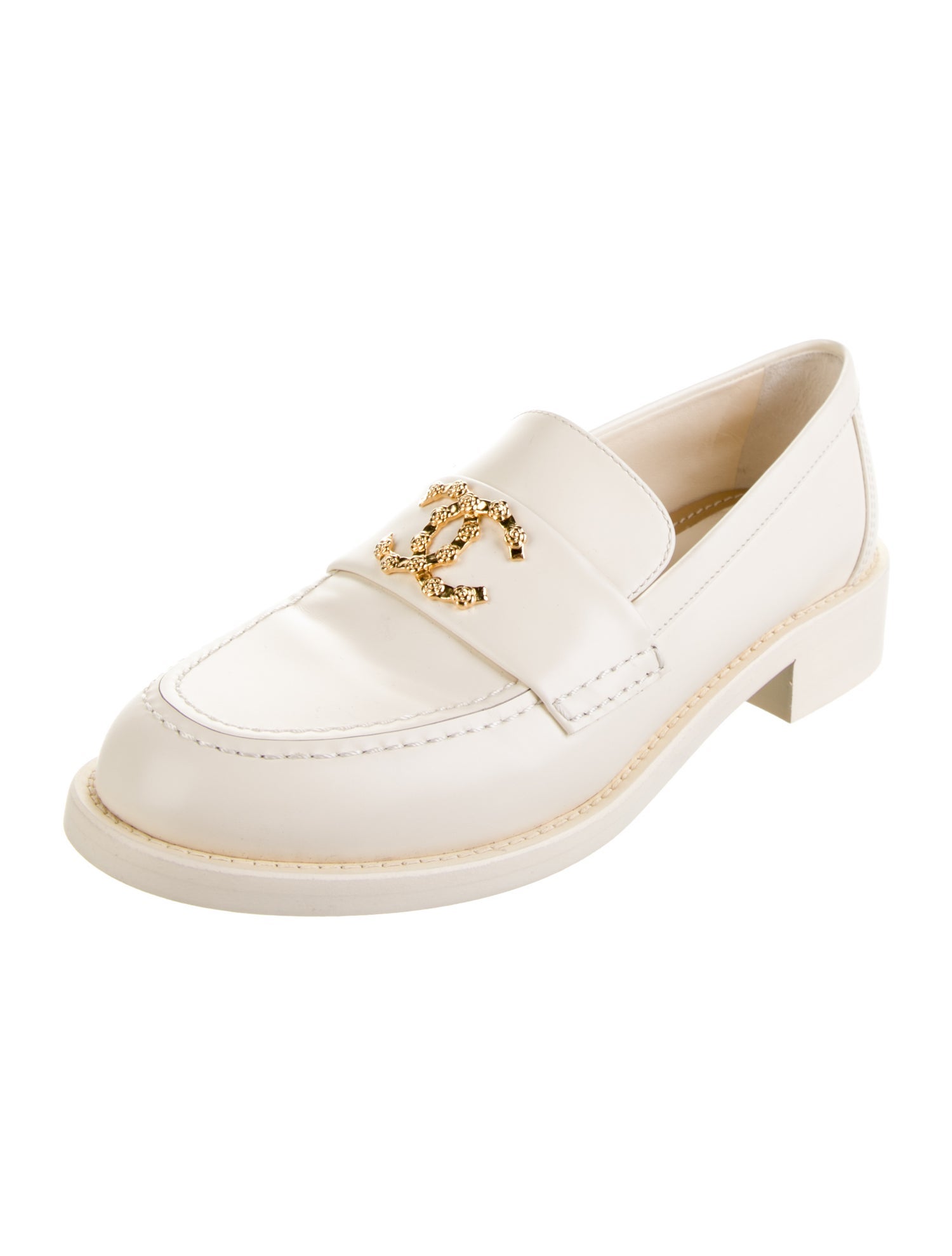 Chanel 2024 Interlocking CC Logo Loafers
