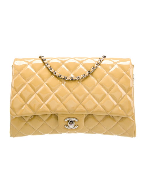 Chanel Patent New Clutch w/ Chain