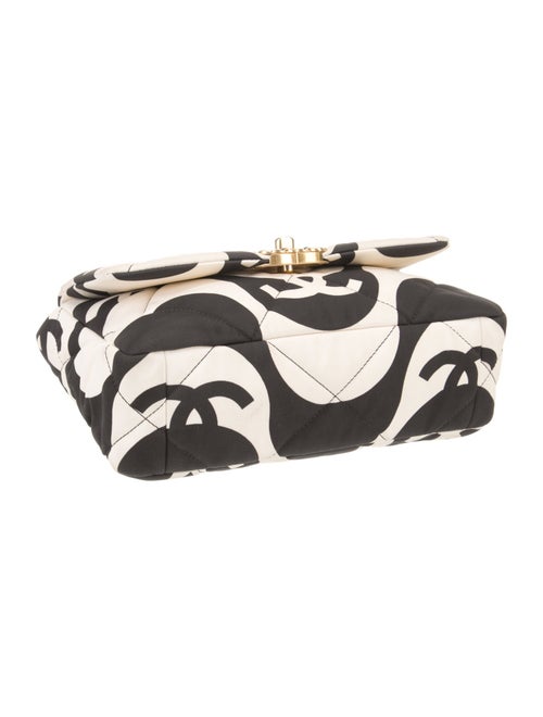Chanel Medium 19 Flap Bag