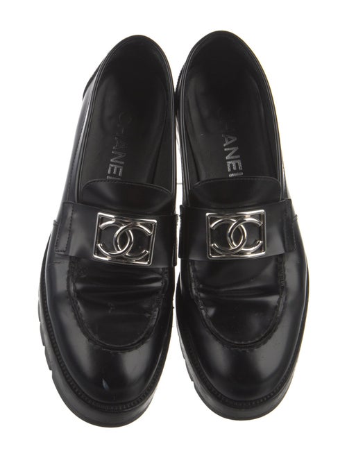 Chanel 2023 Interlocking CC Logo Loafers