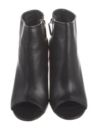 Chanel 2017 Interlocking CC Logo Sandals