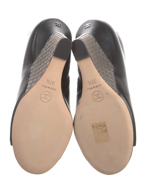 Chanel 2017 Interlocking CC Logo Sandals