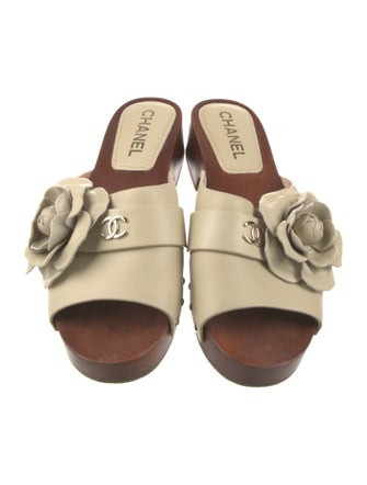 Chanel 2023 Interlocking CC Logo Slides