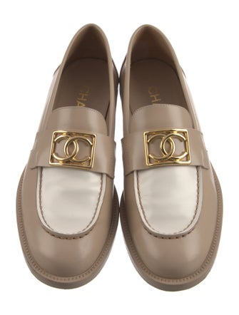 Chanel 2023 Interlocking CC Logo Loafers