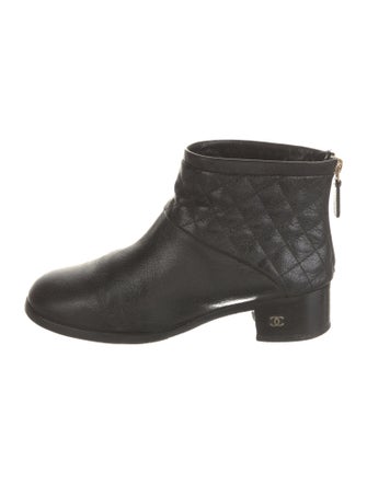 Chanel Interlocking CC Logo Leather Boots