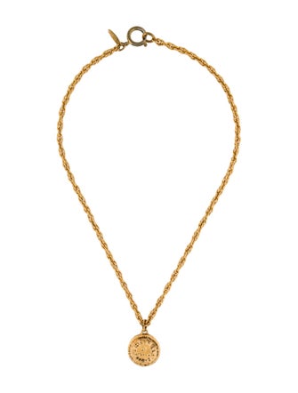 Chanel Vintage 31 Rue Cambon Pendant Necklace
