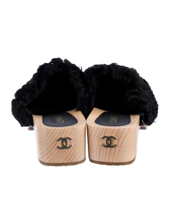 Chanel 2022 Interlocking CC Logo Mules