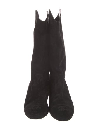 Chanel Interlocking CC Logo Suede Western Boots
