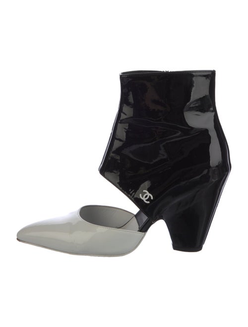 Chanel 2020 Interlocking CC Logo Boots