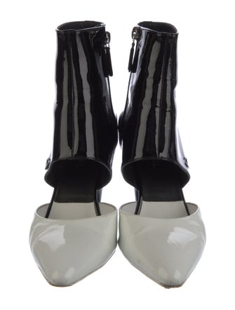 Chanel 2020 Interlocking CC Logo Boots