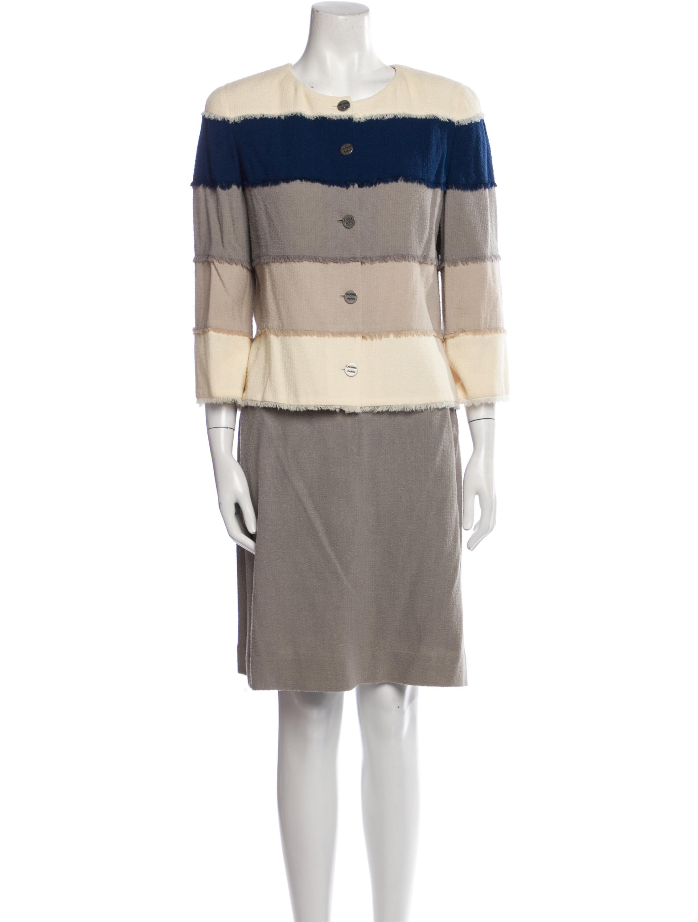 Chanel Vintage 2000 Skirt Suit