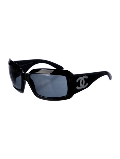 Chanel Interlocking CC Logo Square Sunglasses