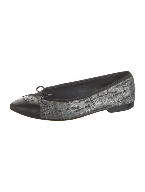Chanel Interlocking CC Logo Bow Accents Ballet Flats