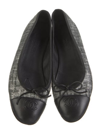 Chanel Interlocking CC Logo Bow Accents Ballet Flats