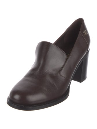 Chanel 2017 Interlocking CC Logo Pumps