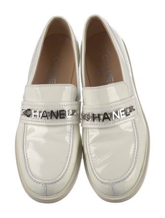 Chanel Interlocking CC Logo Calfskin Loafers