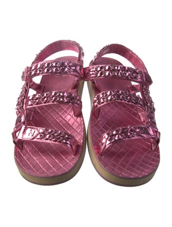 Chanel 2022 Interlocking CC Logo Slides