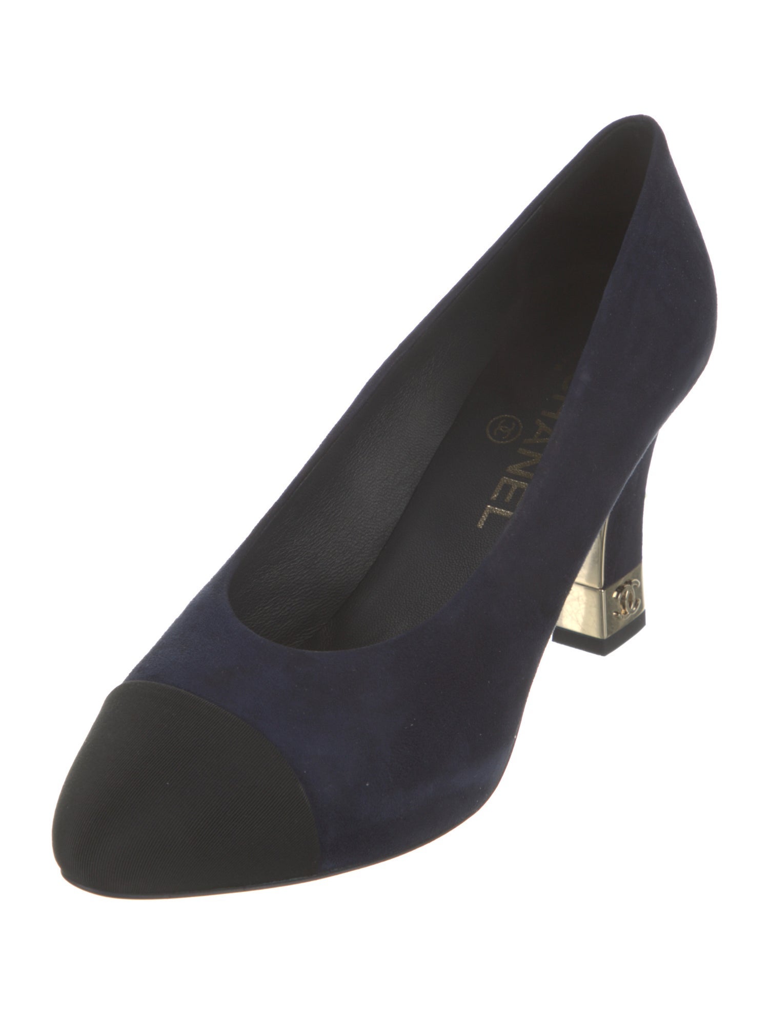 Chanel 2020 Interlocking CC Logo Pumps