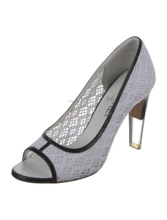 Chanel Interlocking CC Logo Mesh Pumps