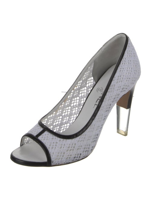 Chanel Interlocking CC Logo Mesh Pumps